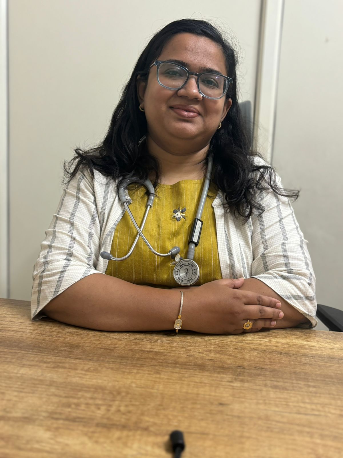 Dr Manali Mehta MBBS Doctor Gota Ahmedabad (2)